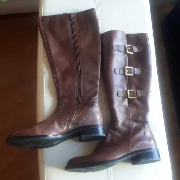 Ecco Riding Boots - Picture 2 of 3